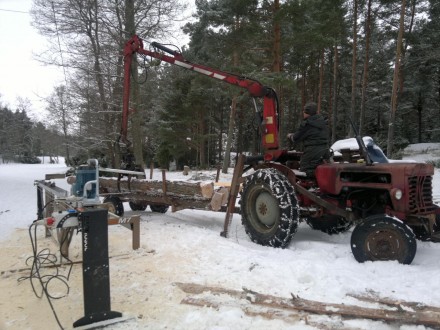 Pappa kalle kör logosolsåg och cormic